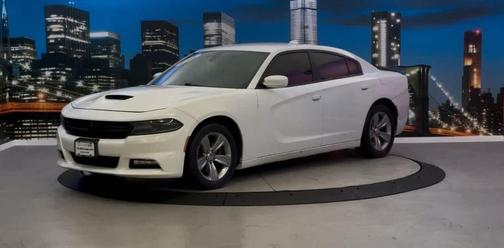 2016 Dodge Charger SXT