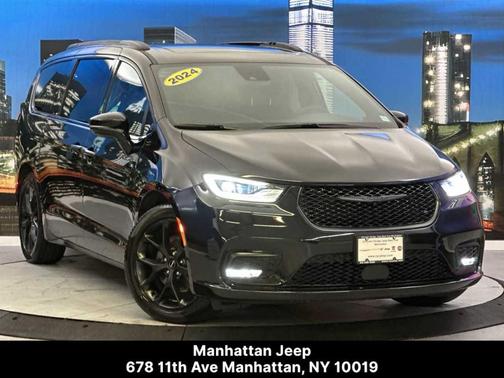 2024 Chrysler Pacifica Touring-L