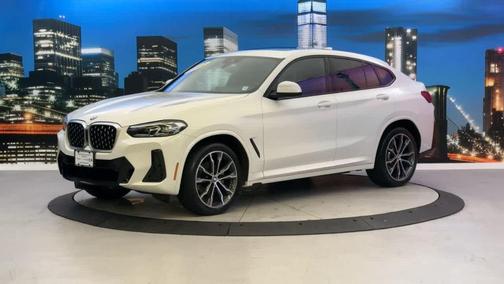 2022 BMW X4 xDrive30i