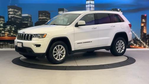 2022 Jeep Grand Cherokee WK Laredo