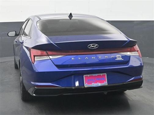 2023 Hyundai ELANTRA HEV Limited