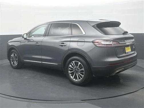 2021 Lincoln Nautilus Reserve