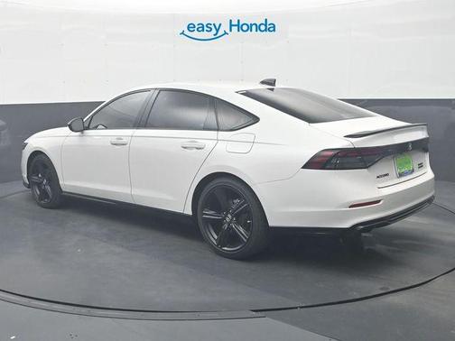 Platinum White Pearl 2026 Honda Accord Hybrid Sport-L