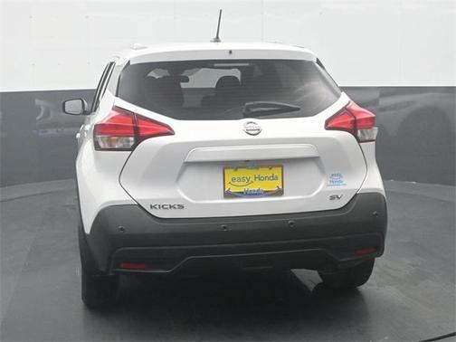 2020 Nissan Kicks SV
