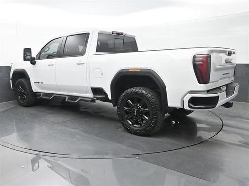 2024 GMC Sierra 2500 AT4