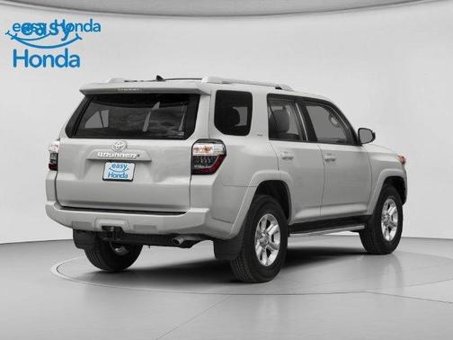 Classic Silver Metallic 2018 Toyota 4Runner SR5 Premium