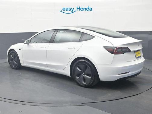 White 2019 Tesla Model 3 Long Range