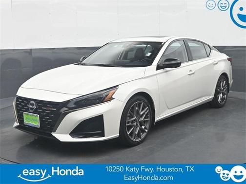 2024 Nissan Altima 2.0 SR