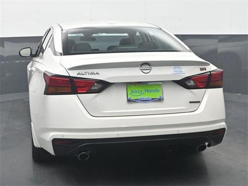 2024 Nissan Altima 2.0 SR