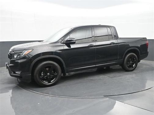 2022 Honda Ridgeline Black Edition