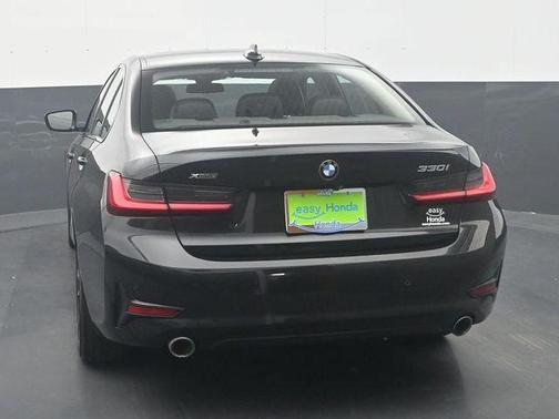 2019 BMW 330 i xDrive