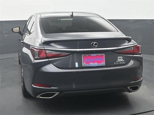 2022 Lexus ES 350 Ultra Luxury