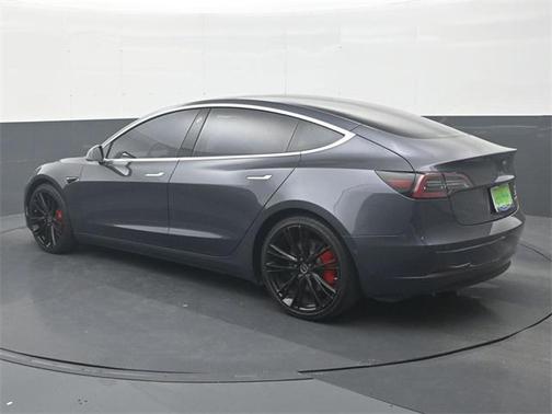 2019 Tesla Model 3 Performance