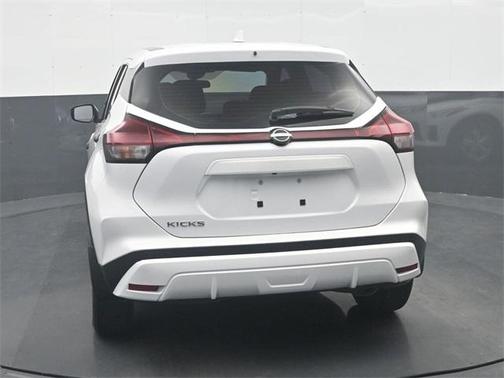 2023 Nissan Kicks S