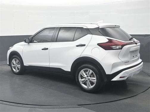2023 Nissan Kicks S