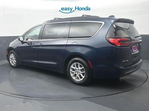 Fathom Blue Pearlcoat 2022 Chrysler Pacifica Touring-L