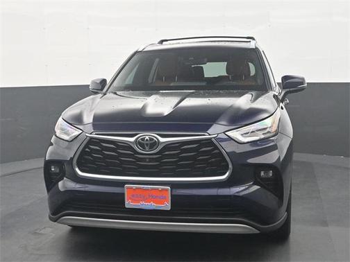 2021 Toyota Highlander Platinum