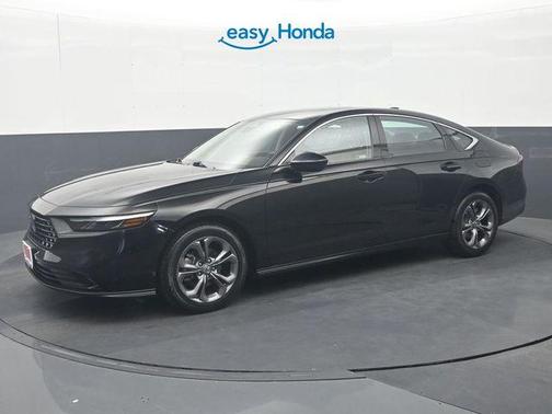 Crystal Black Pearl 2023 Honda Accord EX