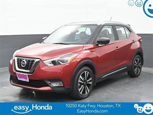 2019 Nissan Kicks SR