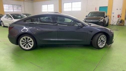 2022 Tesla Model 3 Base