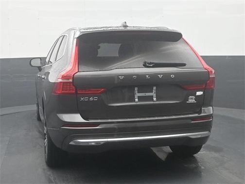 2022 Volvo XC60 Recharge Plug-In Hybrid T8 Inscription