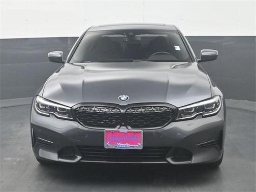 2020 BMW 330 i