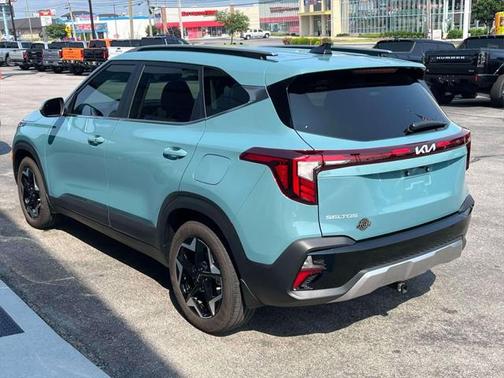 2024 Kia Seltos EX