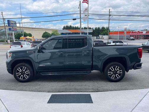 Dark Sky Metallic 2020 GMC Sierra 1500 AT4