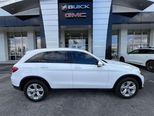 2018 Mercedes-Benz GLC 300 4MATIC