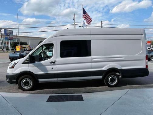 2023 Ford Transit-250 Base