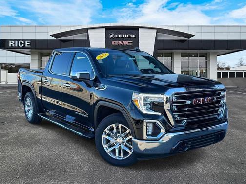 2022 GMC Sierra 1500 SLT