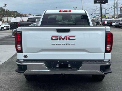 2024 GMC Sierra 1500 Pro