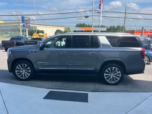 2021 GMC Yukon XL Denali