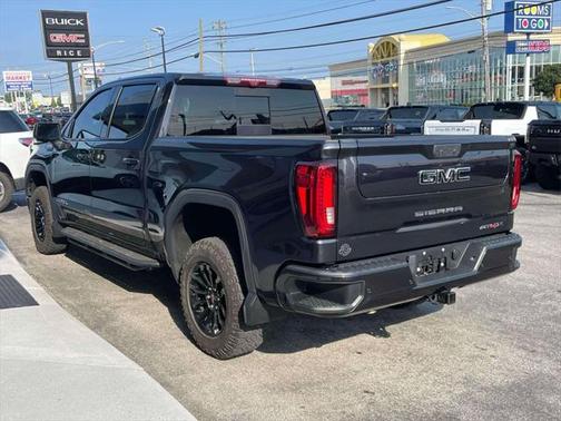 2022 GMC Sierra 1500 AT4X