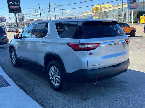 2020 Chevrolet Traverse LS
