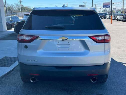 2020 Chevrolet Traverse LS