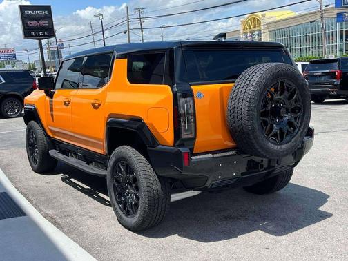 Interstellar White 2025 GMC HUMMER EV SUV 2X