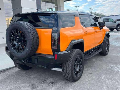 Interstellar White 2025 GMC HUMMER EV SUV 2X