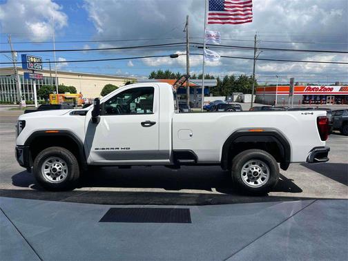 2025 GMC Sierra 3500 Base