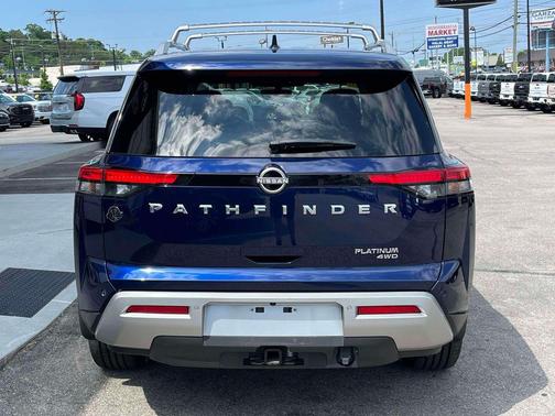 Deep Ocean Blue Pearl 2024 Nissan Pathfinder Platinum 4WD