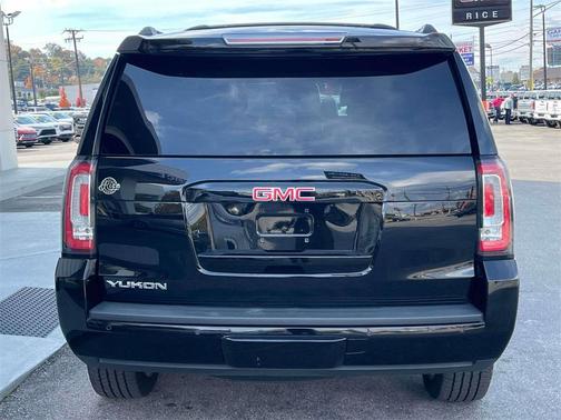 2017 GMC Yukon SLT