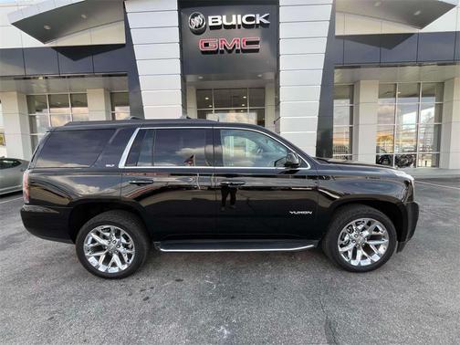 2017 GMC Yukon SLT