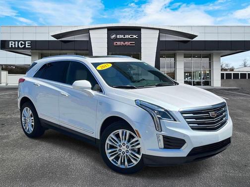 Crystal White Tricoat 2017 Cadillac XT5 Premium Luxury
