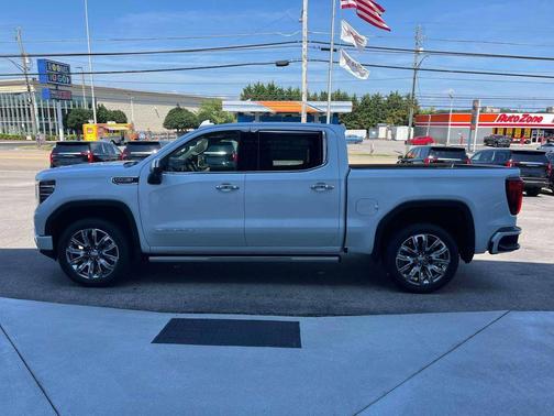 Glacier White Tricoat 2026 GMC Sierra 1500 Denali