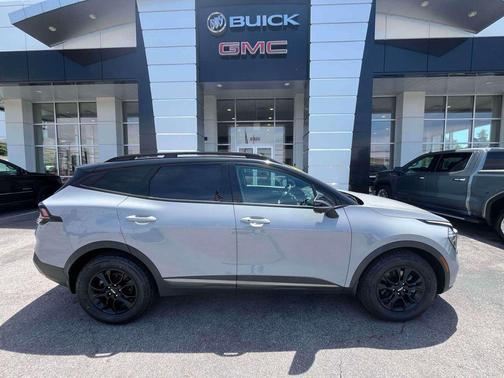Wolf Gray/Ebony Black Roof 2023 Kia Sportage S