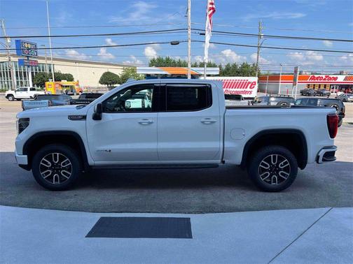 2025 GMC Sierra 1500 AT4
