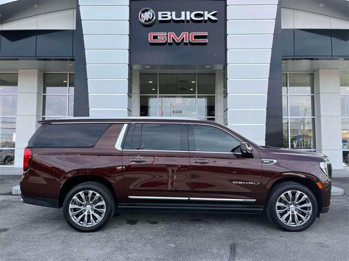 2022 GMC Yukon XL Denali