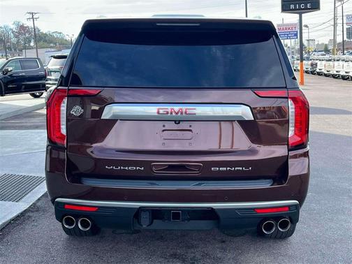 2022 GMC Yukon XL Denali