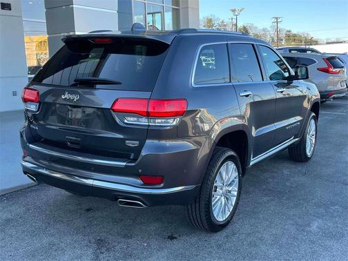 2018 Jeep Grand Cherokee Summit