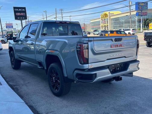 Sterling Metallic 2026 GMC Sierra 2500 AT4